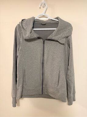 Lululemon Women's Gray Zip-Up Hoodie Jacket Size 6